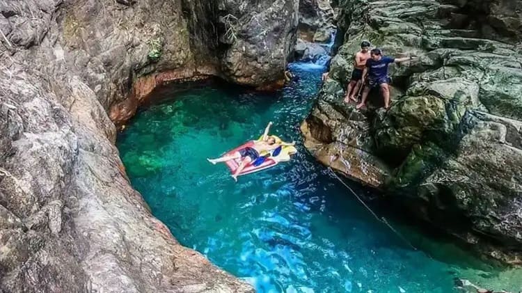 Daya Tarik Curug Leuwi Hejo