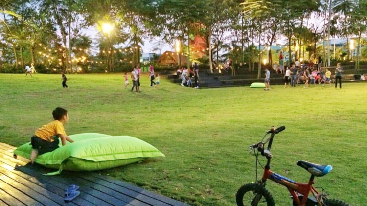 Tentang Tempat Wisata Scientia Square Park